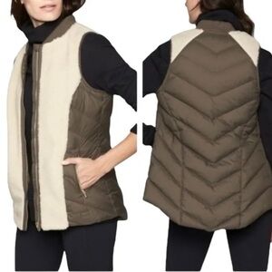 Athleta Responsible Down Tundra Vest - XXS